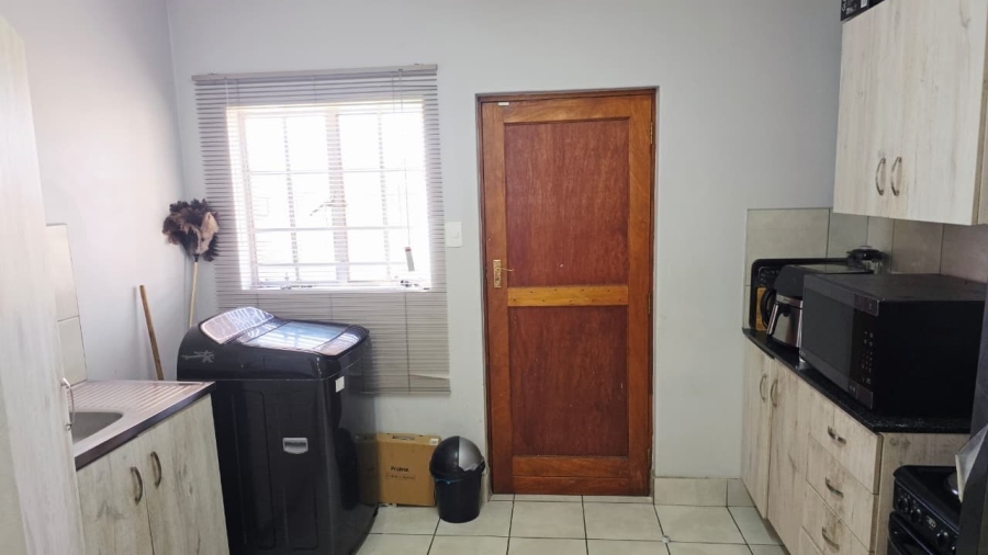 3 Bedroom Property for Sale in Waterkloof East North West